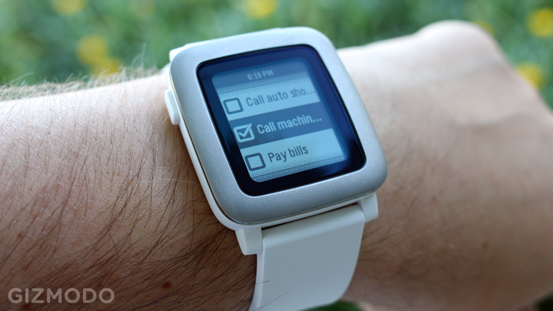 Illustration for article titled Probamos el Pebble Time: ¿por qué los smartwatch no son así de simples?